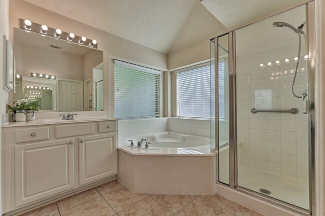 Building Photo - 24910 Corbin Gate Dr