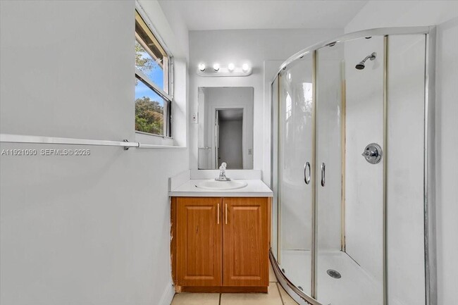 Building Photo - 4710 NW 12th St