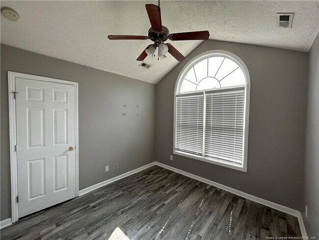 Building Photo - 10005 Rockfish Rd