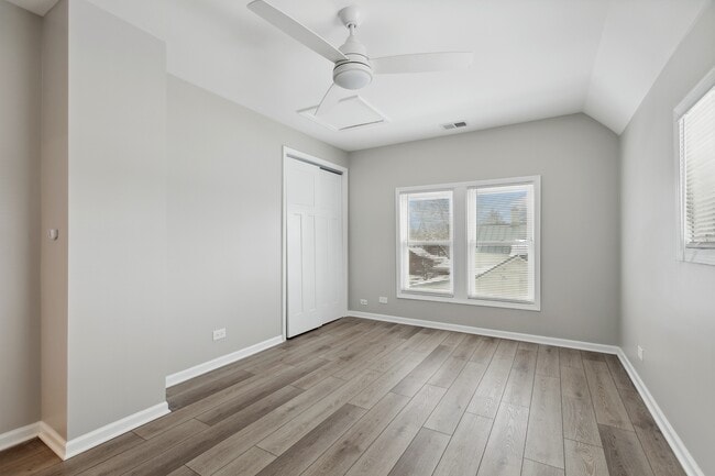 Building Photo - 33 E Main St