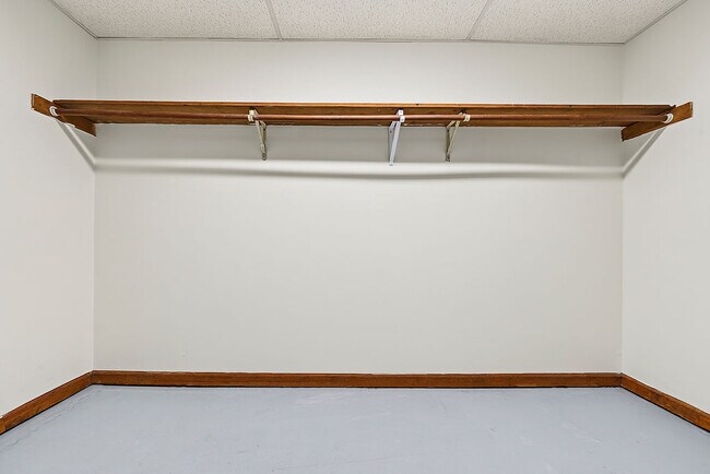 Building Photo - 129a McWhirter Pl