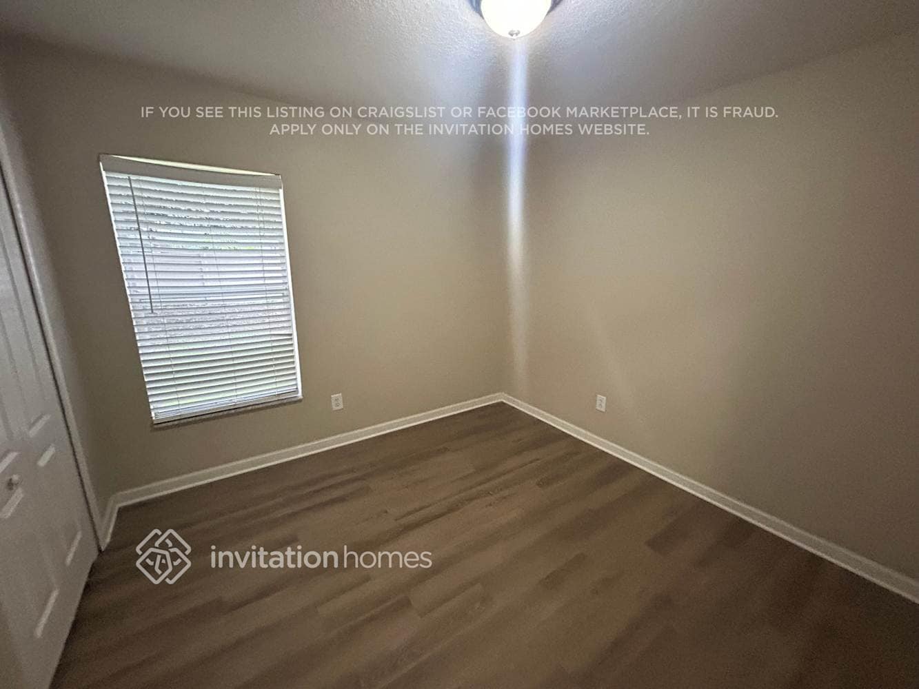 Building Photo - 11632 Tropical Isle Ln