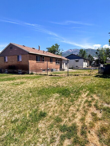 Building Photo - 309 E 4475 S