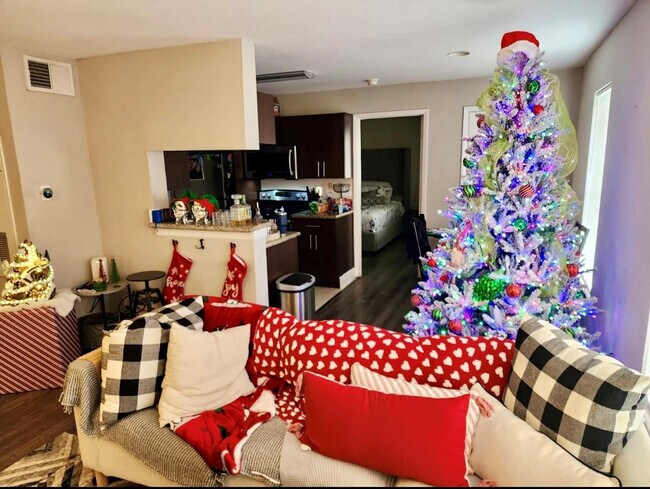 Building Photo - 3973 NW 87th Ave