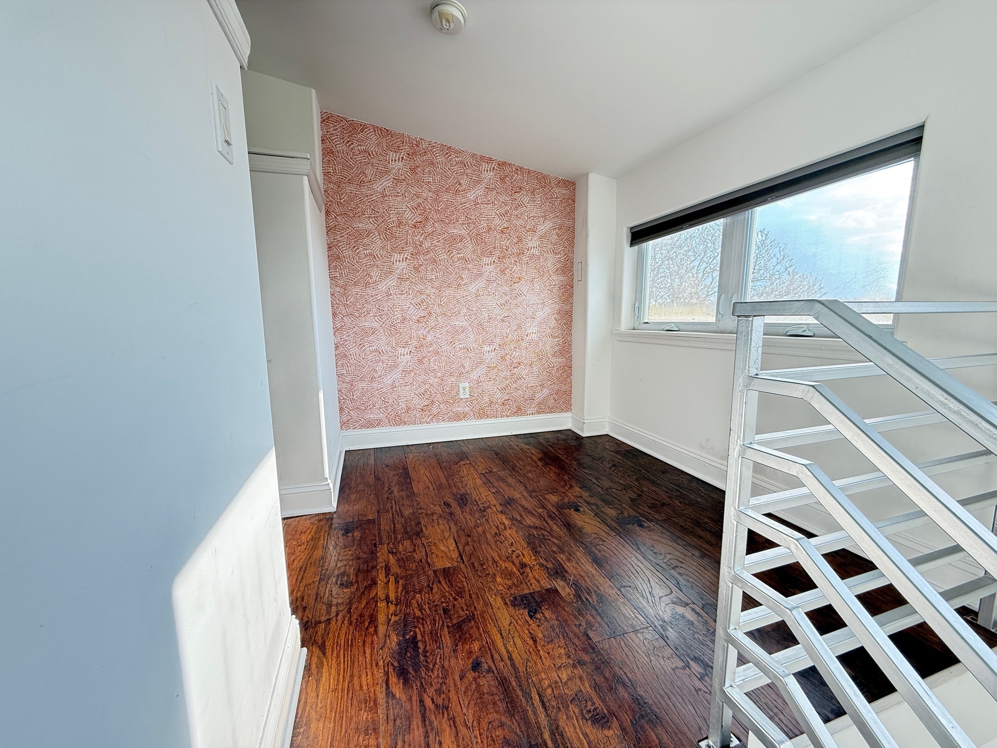 Building Photo - 4254 Terrace St