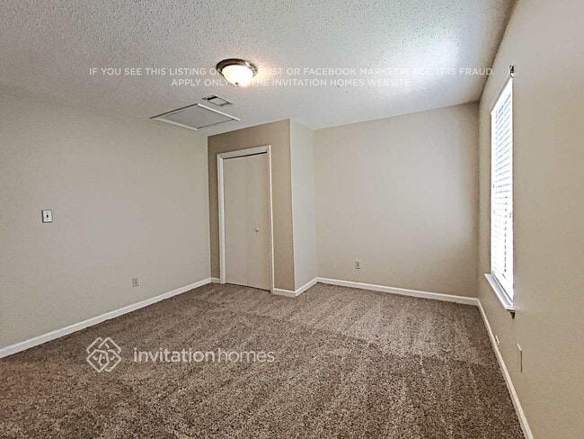 Building Photo - 4049 Sharon Woods Dr