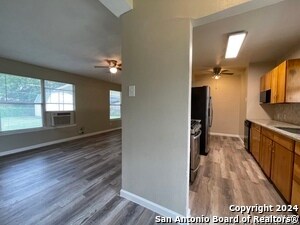 Building Photo - 130 Ashford Dr