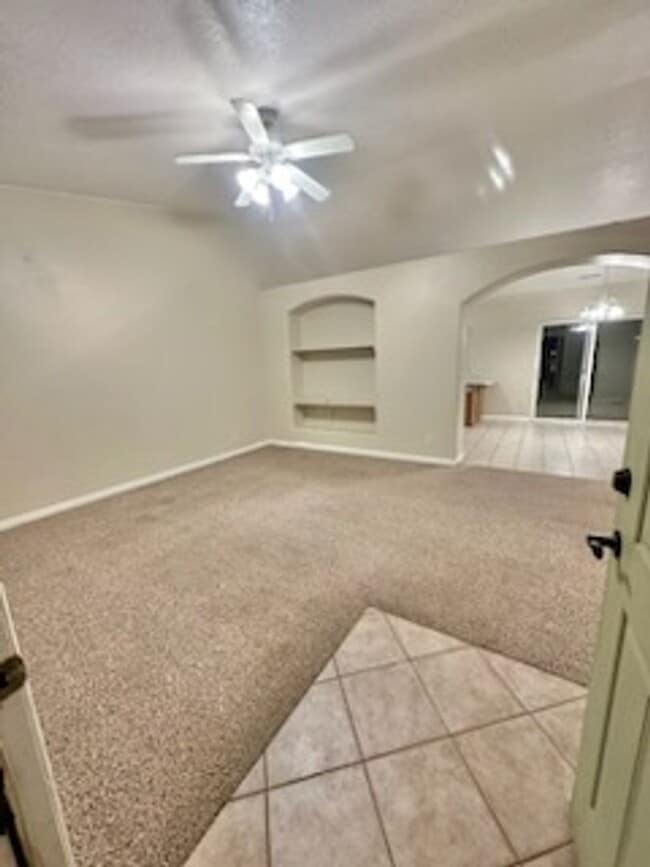 Building Photo - Cozy Ivins Home!