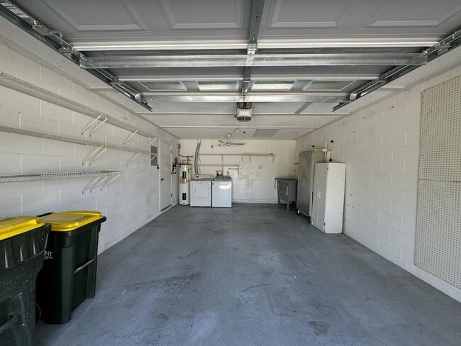 Building Photo - Charming 2-Bedroom Home in Clermont, FL (55+ Community)