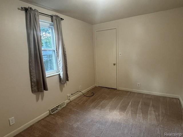 Building Photo - 1064 Lakeview St