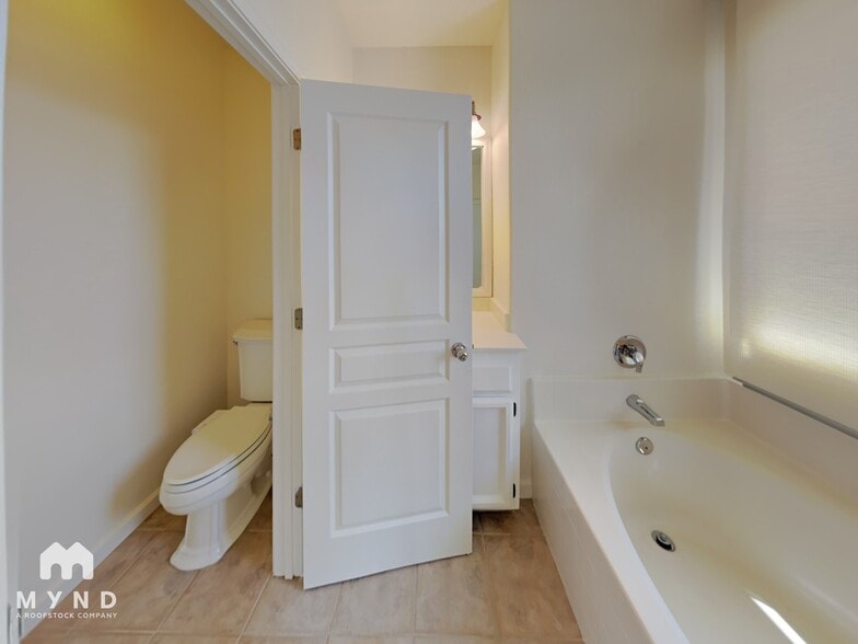 Building Photo - 2742 Chateau Montelena Way