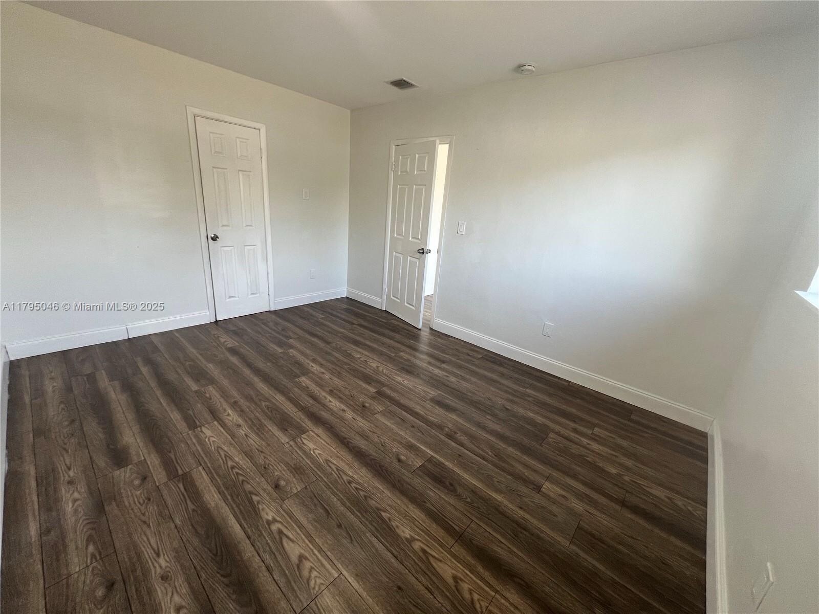 Building Photo - 770 NW 179th St