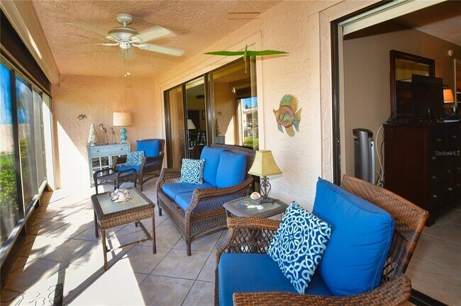 Building Photo - 4730 Brittany Dr S