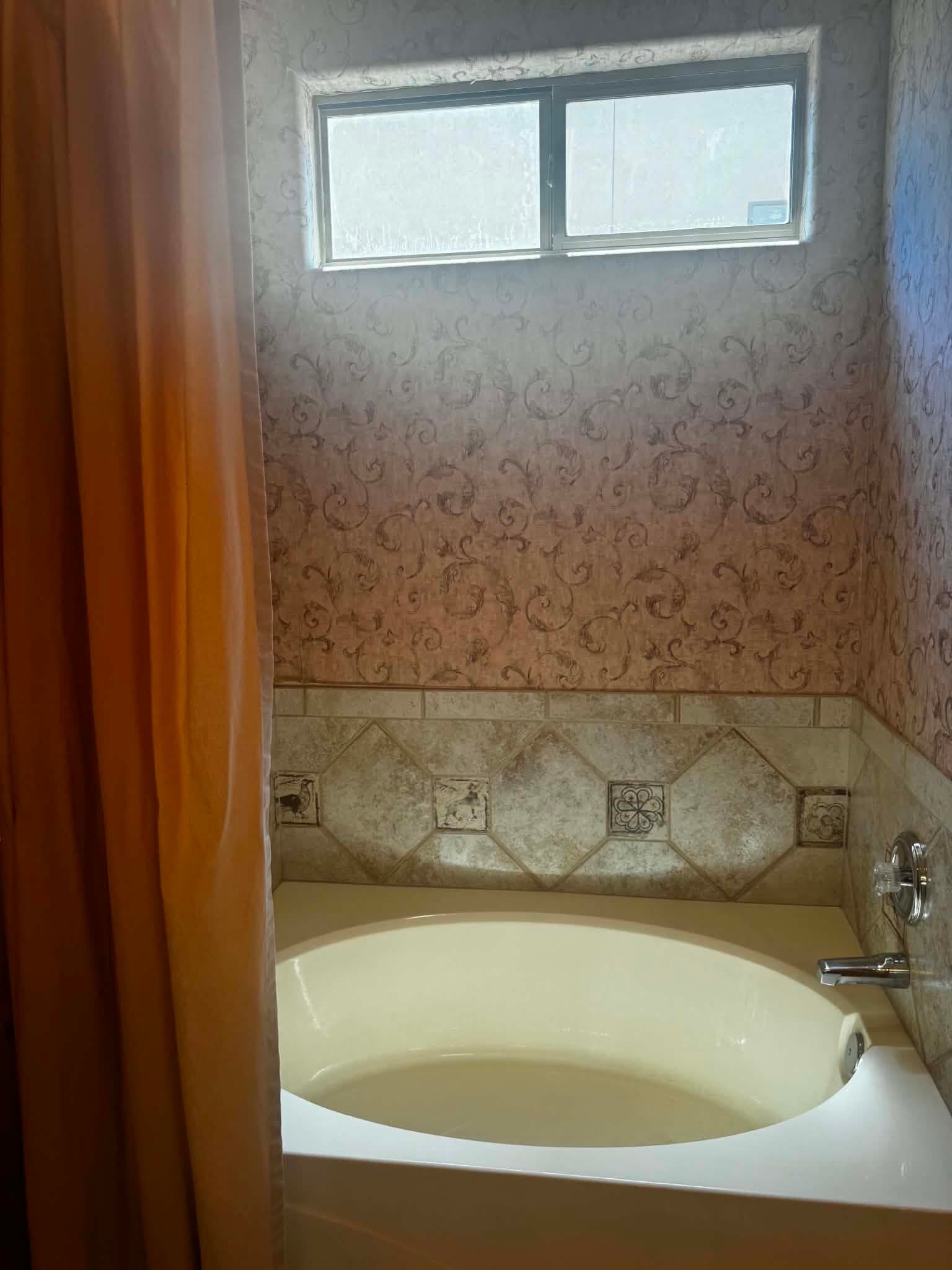 primary bath - 4579 S Camino del Tejon