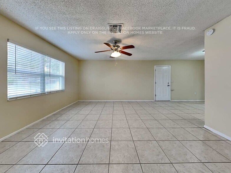 Building Photo - 6214 Palmview Ct