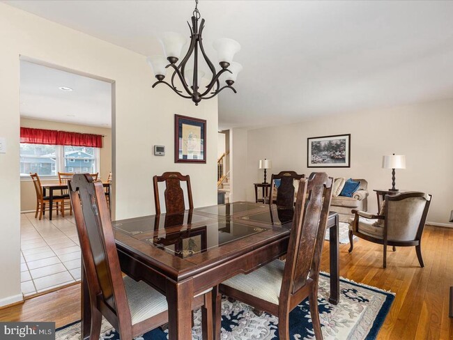 Building Photo - 6434 Rives Ct