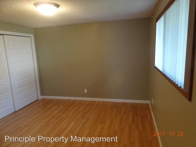 Building Photo - 3 br, 2 bath House - 4871 Daisy Street