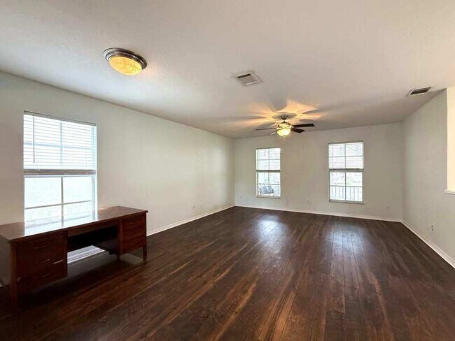 Building Photo - 16221 Bridgewalk Dr