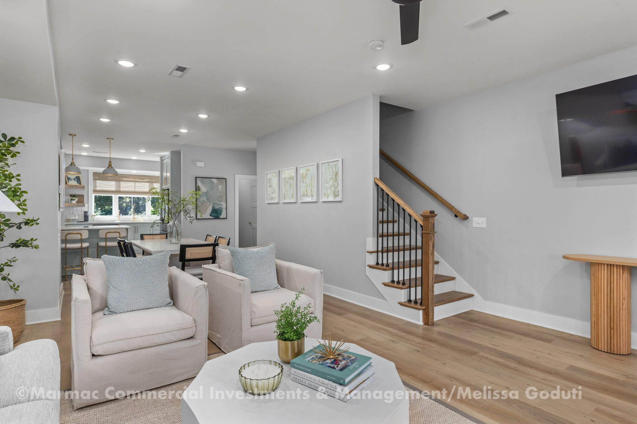 Building Photo - 154 N Poplar St