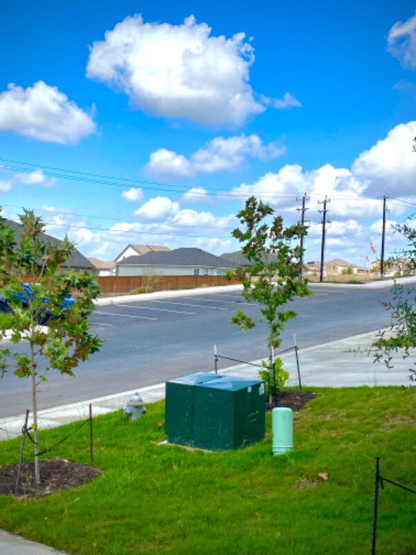 Building Photo - 7512 Magnolia Vlg