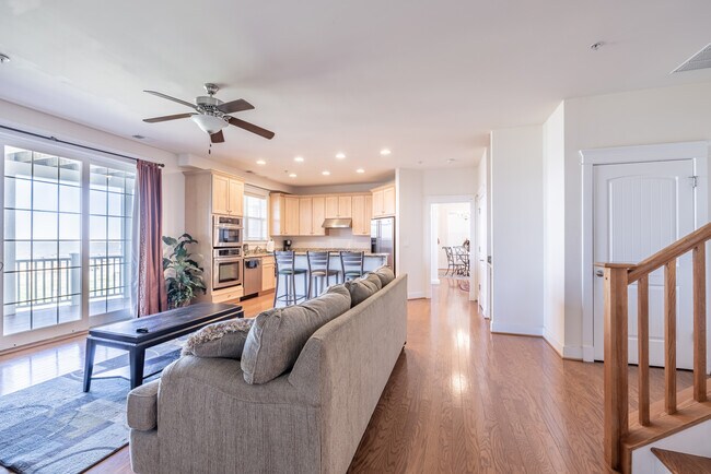 Building Photo - 101 Swan Cove Ln