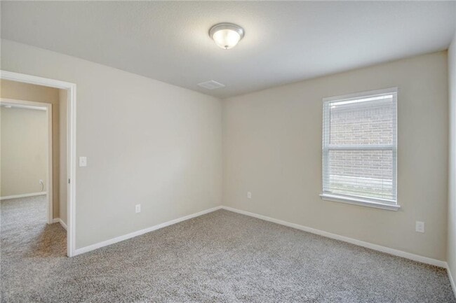 Building Photo - 5817 Roderick Dr