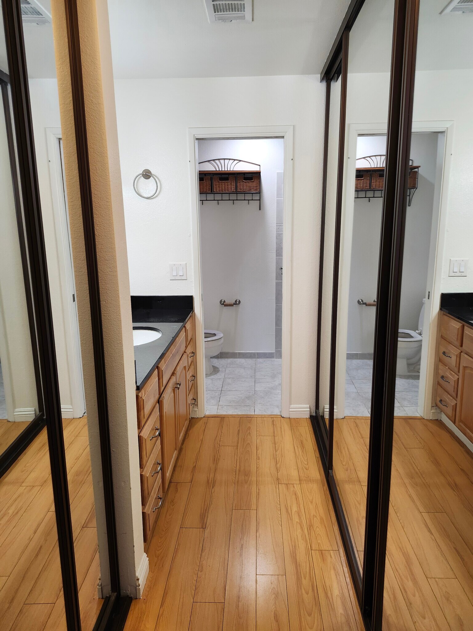 Building Photo - 40425 Chapel Way