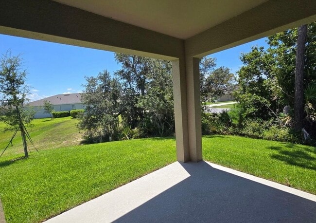 Building Photo - Beautiful 4 Bedroom in Halifax Plantation