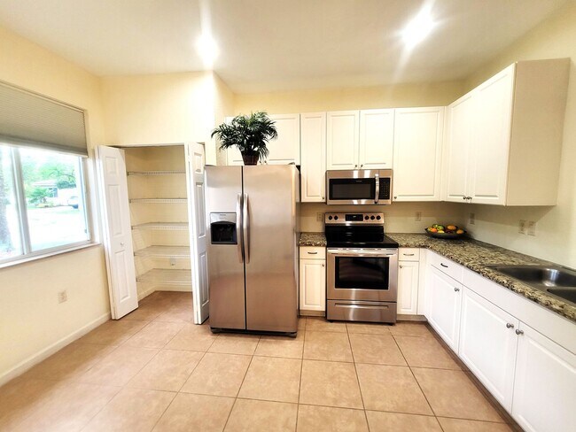 Building Photo - Vero Beach Florida Vero Beach Rent, LLC and Rental Property Management Company