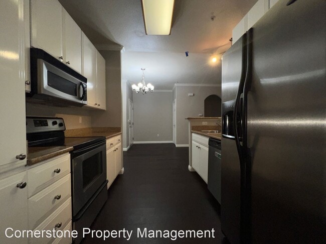 Building Photo - 2 br, 2 bath House - 801 S Winchester Blvd...