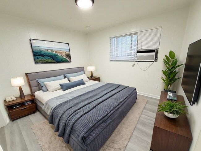 Building Photo - Charming 1 Bedroom 1 Bathroom Apartment *M...