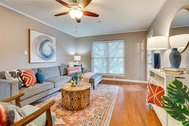 Building Photo - Mesa Village - Best Location Ever - Miticulous Remodel - Perfect for Single or Couple - Pool - Pi...