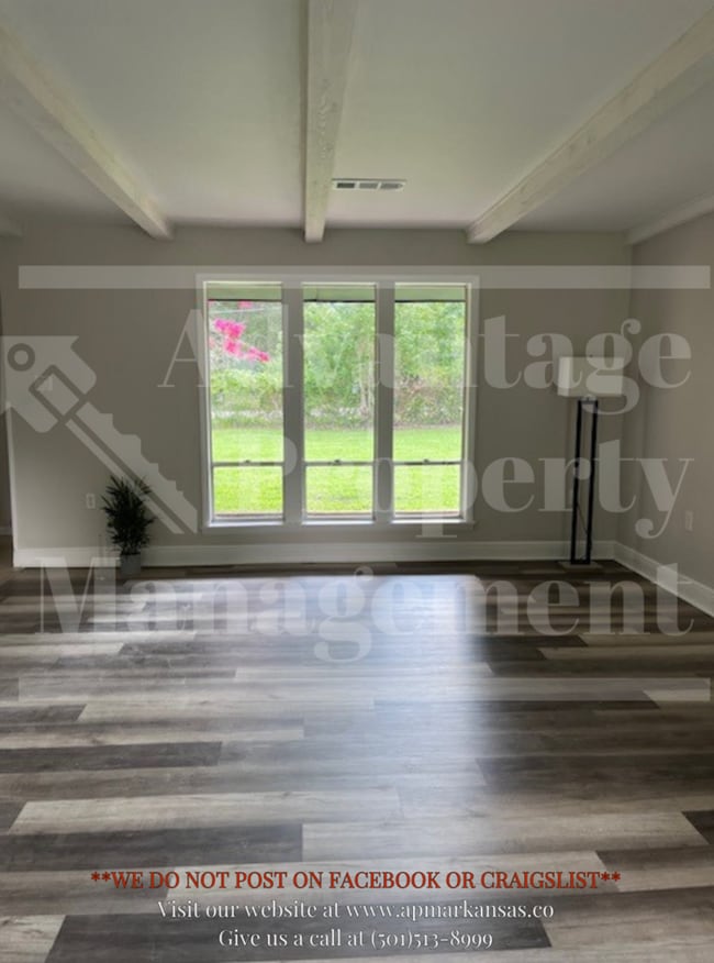 Building Photo - 127 Oaklawn Dr