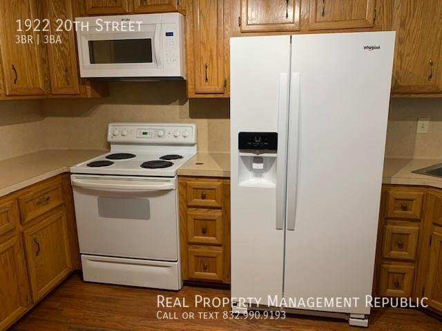 Building Photo - 1922 20th St