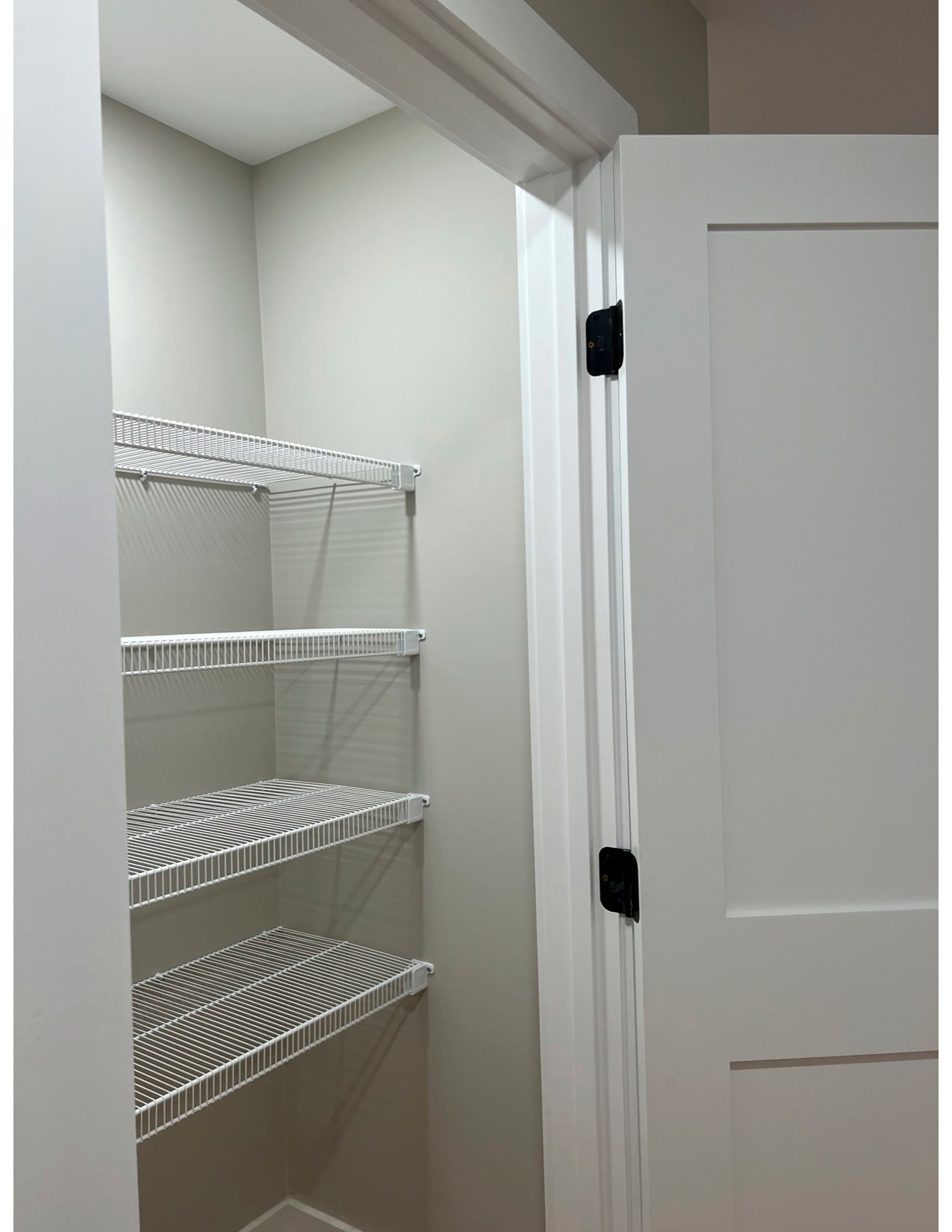 Building Photo - 180 N Winooski Ave