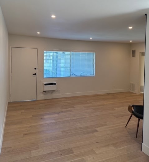 Building Photo - 1011 Hilldale Ave