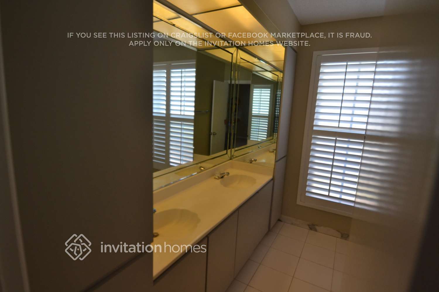 Building Photo - 6110 NE 19th Ave