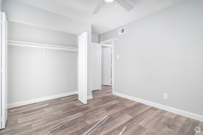 2BR, 1BA - 939SF - Bedroom 2 - The Howard