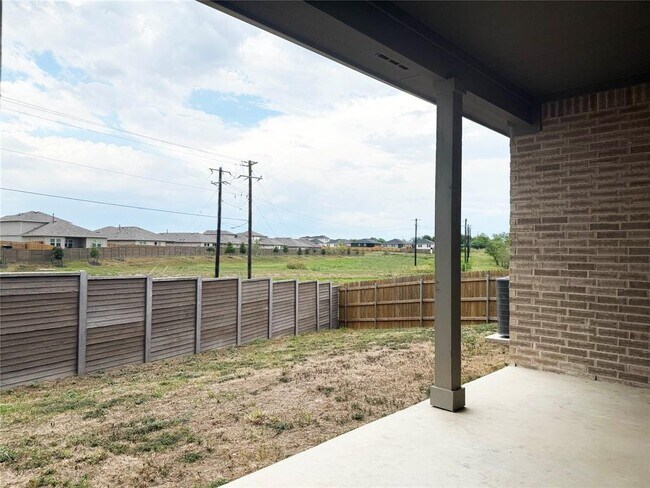 Building Photo - 453 Apache Plum Dr