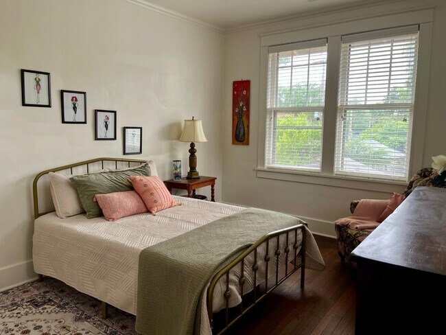 Building Photo - 1720 Harbert Ave