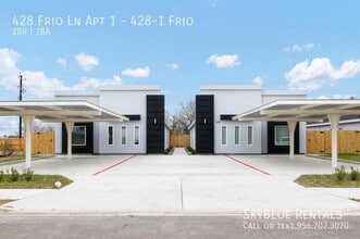 Building Photo - 428 Frio Ln