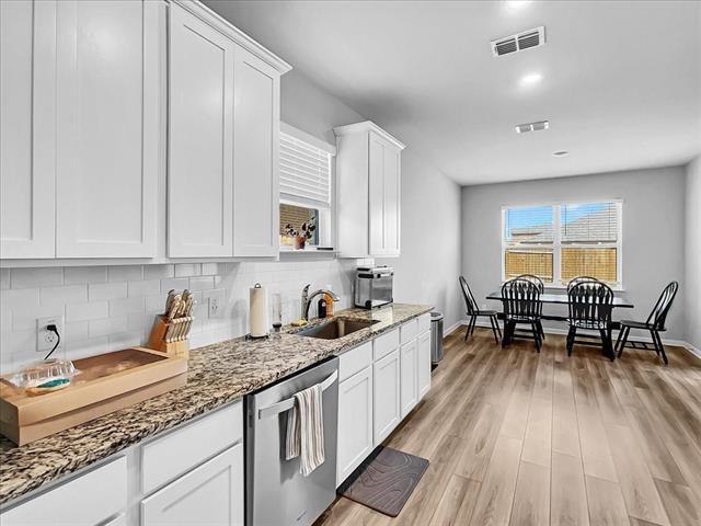 Building Photo - 2112 Erlinda Dr