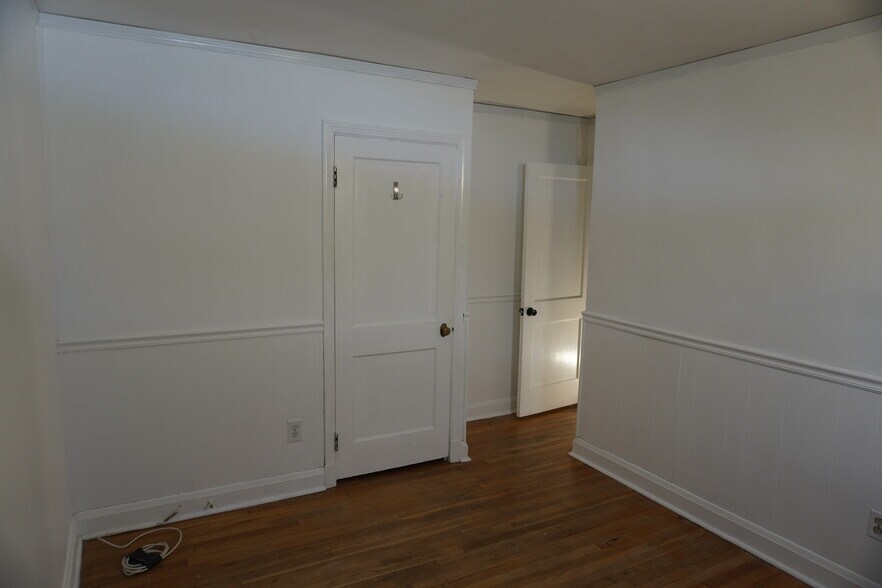 Building Photo - 205 Burke Ave