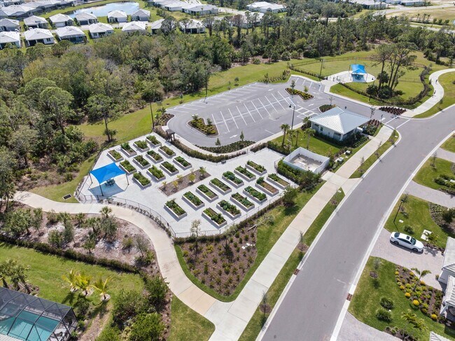 Building Photo - 25037 Pearl Lk Cir
