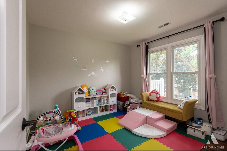 Building Photo - 257 Coventry Cir