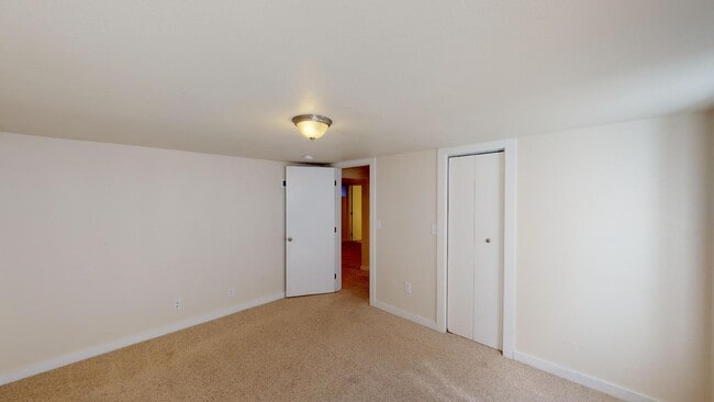 Building Photo - 3420 St Paul St