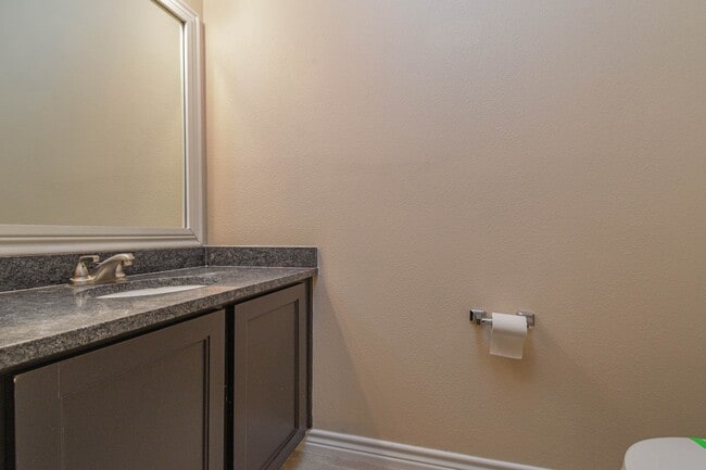 Building Photo - 29704 Sullivan Oaks Dr