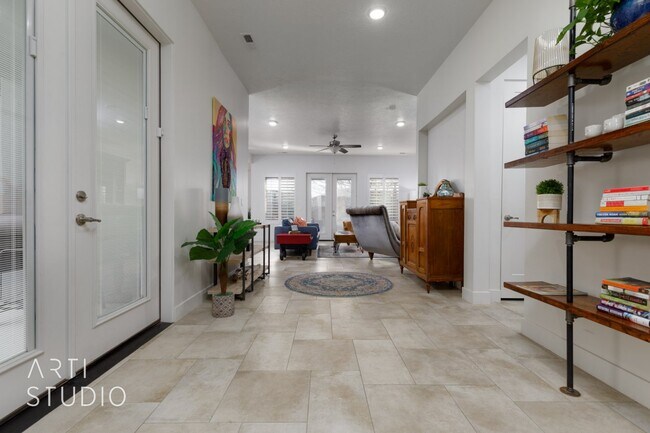 Building Photo - 3741 Kenzies Way