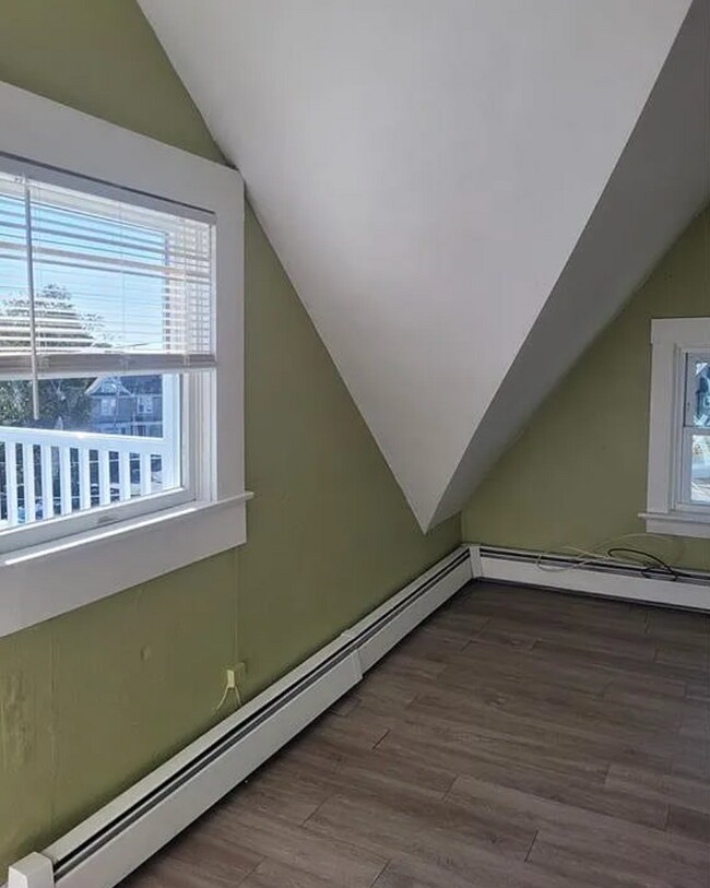 Building Photo - Rhode Island Triplex