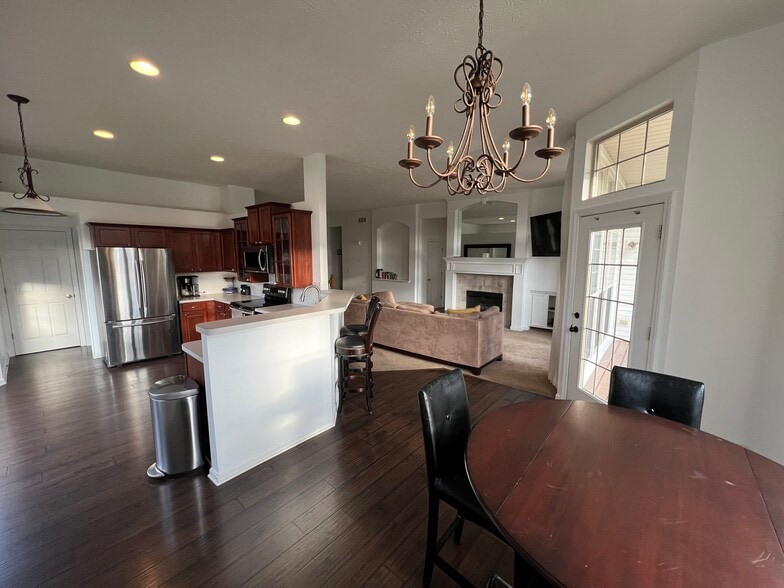 Building Photo - 3148 Benwick Dr